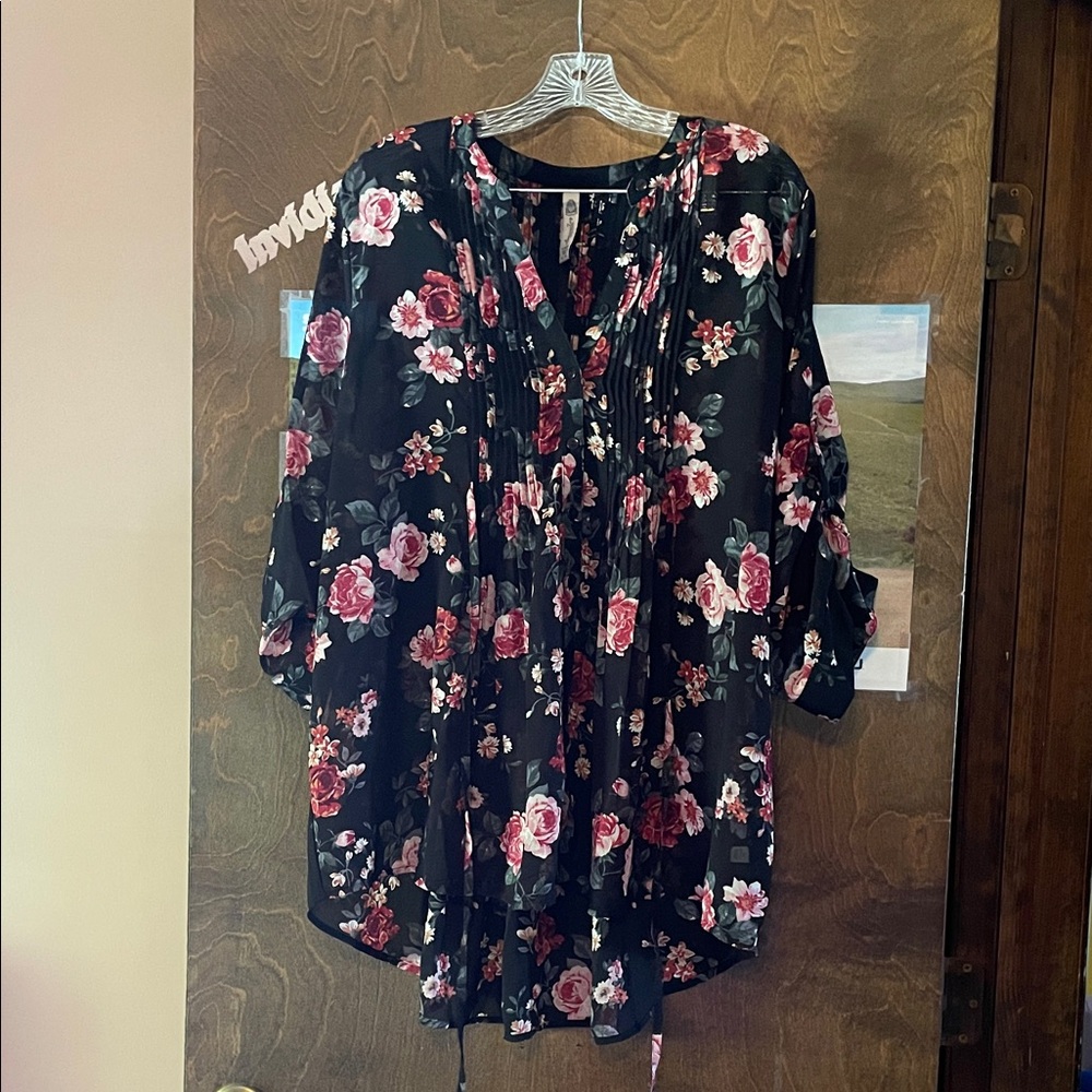 Floral Black and Pink Women's Top